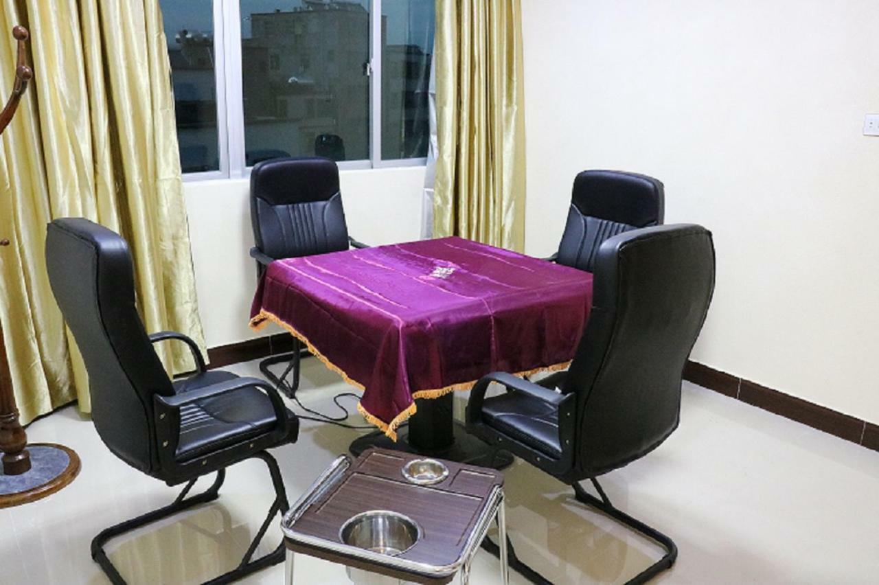 Longhui Business Hotel Huizhou  Esterno foto